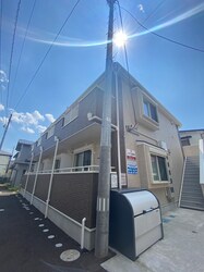 ルピナス成田町の物件外観写真